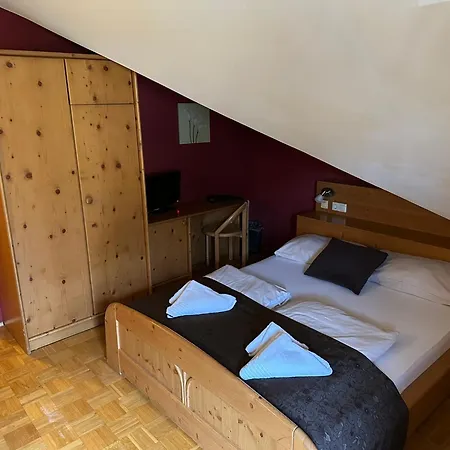 Hotel-landgasthof Katschtalerhof 3* رنفخ