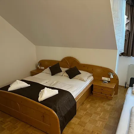Szálloda Hotel-landgasthof Katschtalerhof